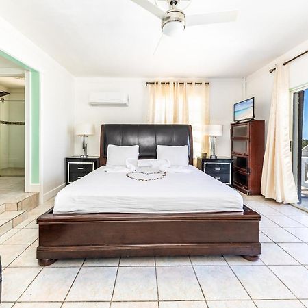 Waterside Home, Shaded Whirlpool Spa, Outdoor Dining, Smart Tv, Amazon Prime Five Cays Settlement Luaran gambar