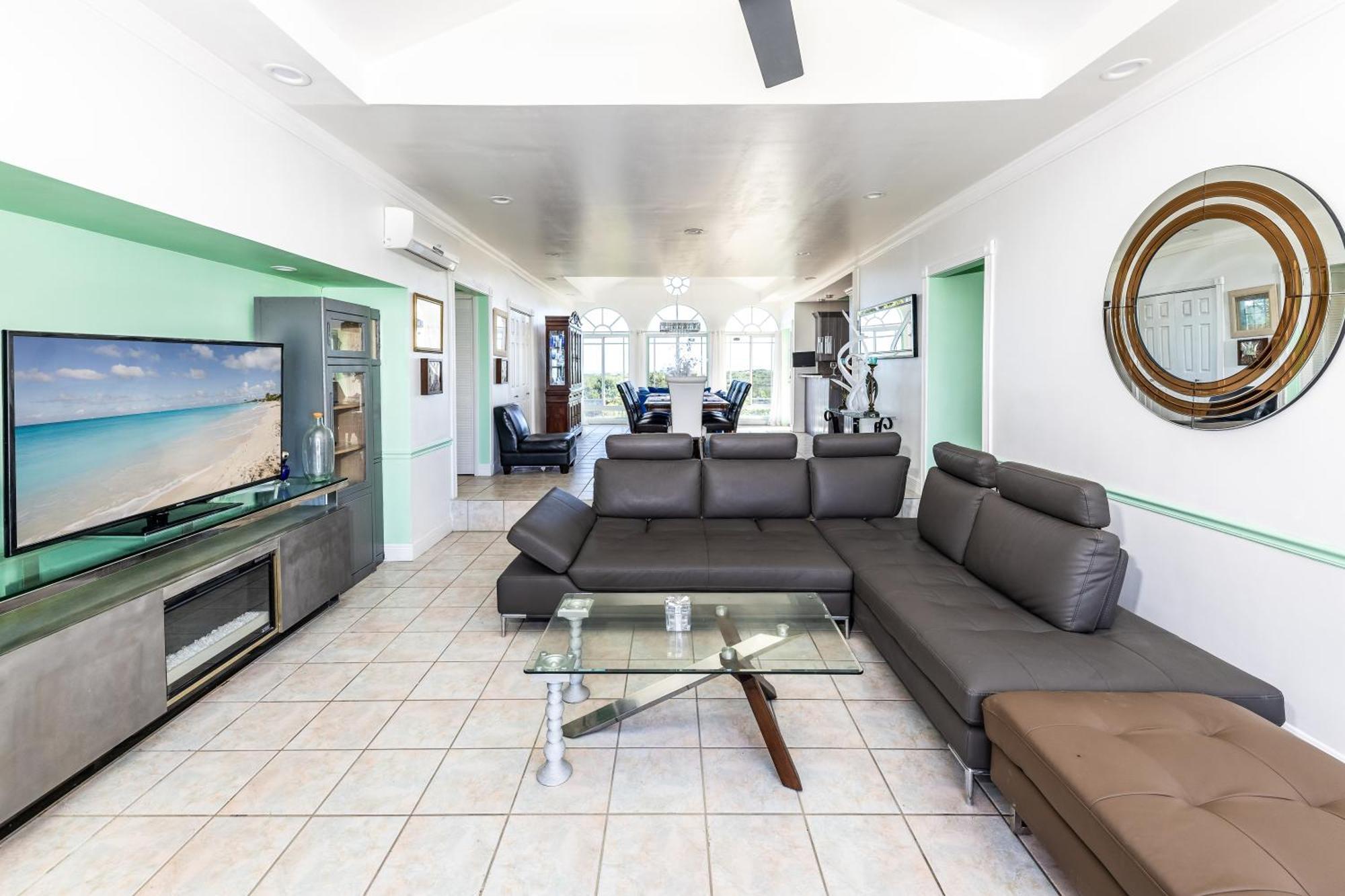 Waterside Home, Shaded Whirlpool Spa, Outdoor Dining, Smart Tv, Amazon Prime Five Cays Settlement Luaran gambar